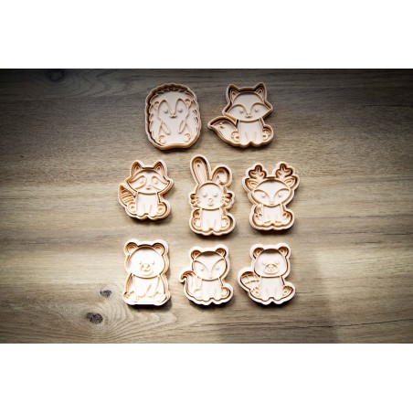 Emporte-pièces Animaux de la forêt Lot 8 cookie cutter Hérisson Renard Lapin Ours Renne Biche Castor